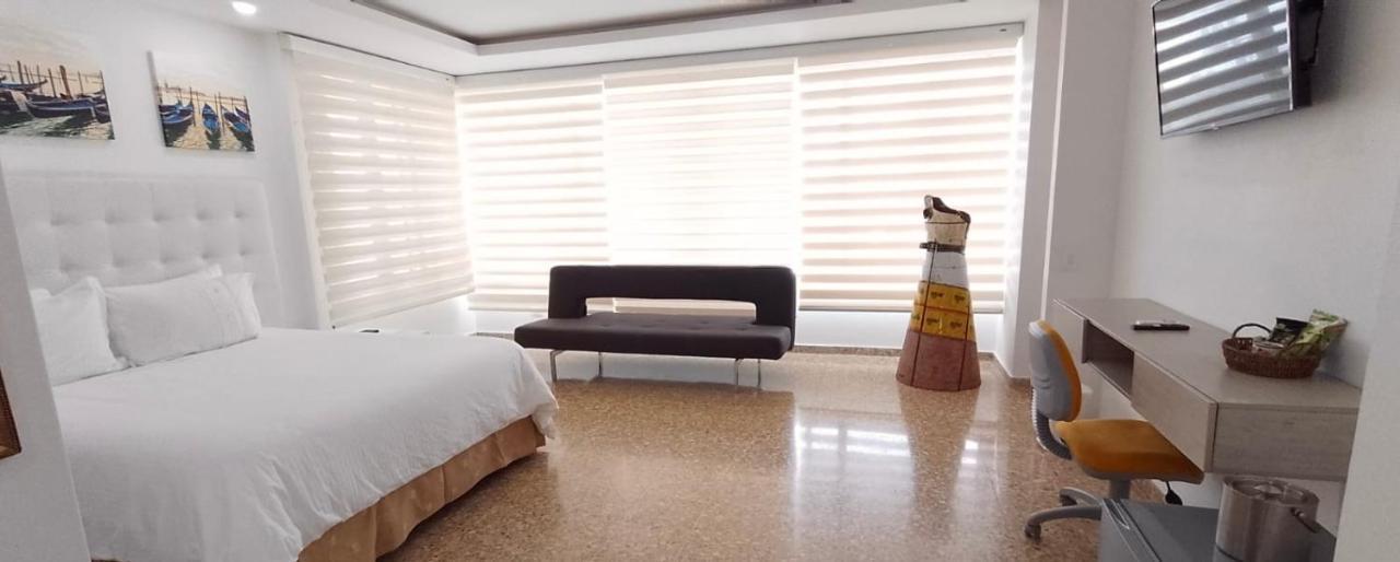 Plazamar Pacifico Hotel ブエナベントゥラ エクステリア 写真